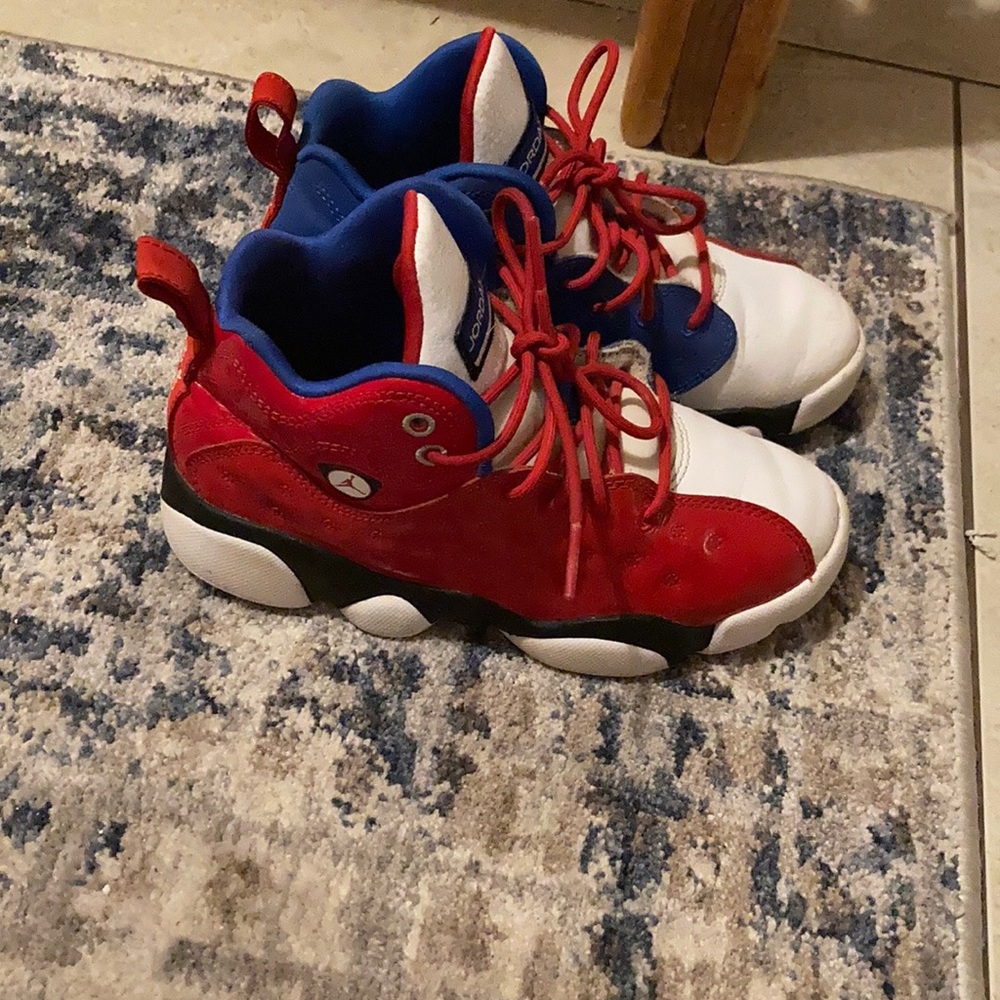 Kids Jordan’s size 13C US